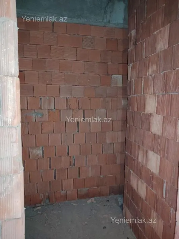 Satılır 3 otaqlı yeni tikili 74.2 m²