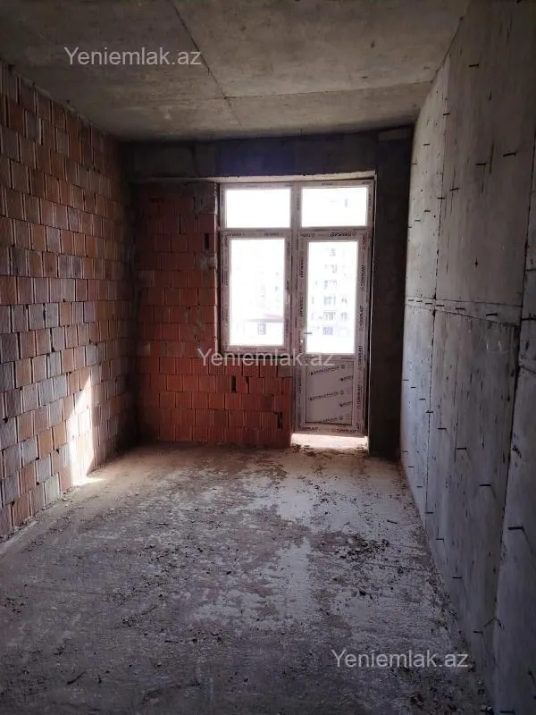 Satılır 3 otaqlı yeni tikili 74.2 m²