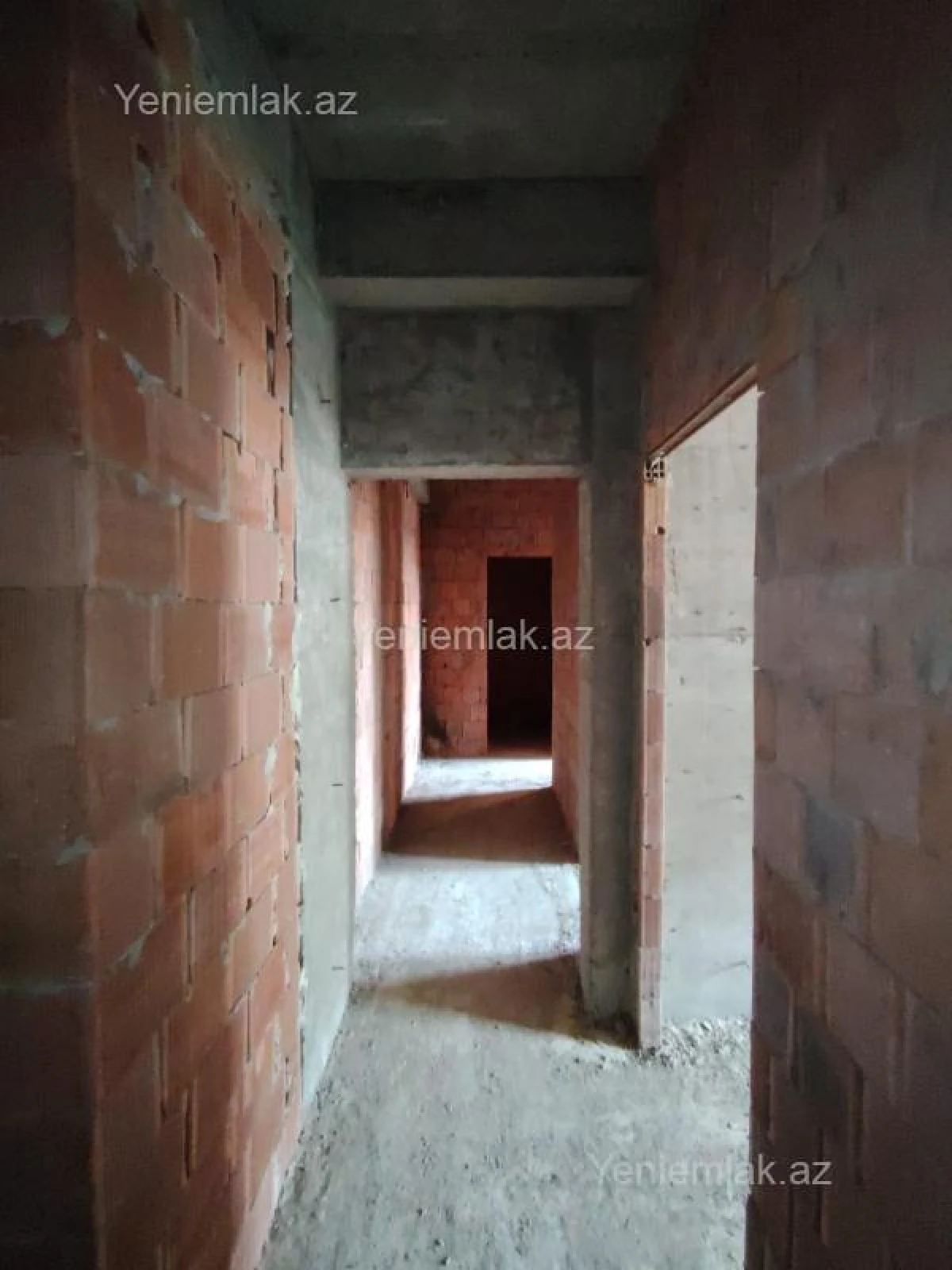 Satılır 3 otaqlı yeni tikili 74.2 m²