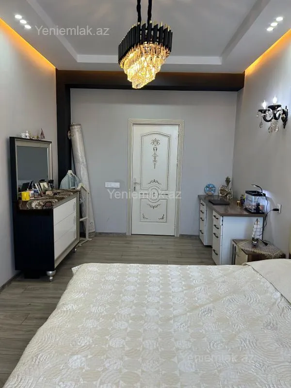 Satılır 5 otaqlı yeni tikili 226 m²