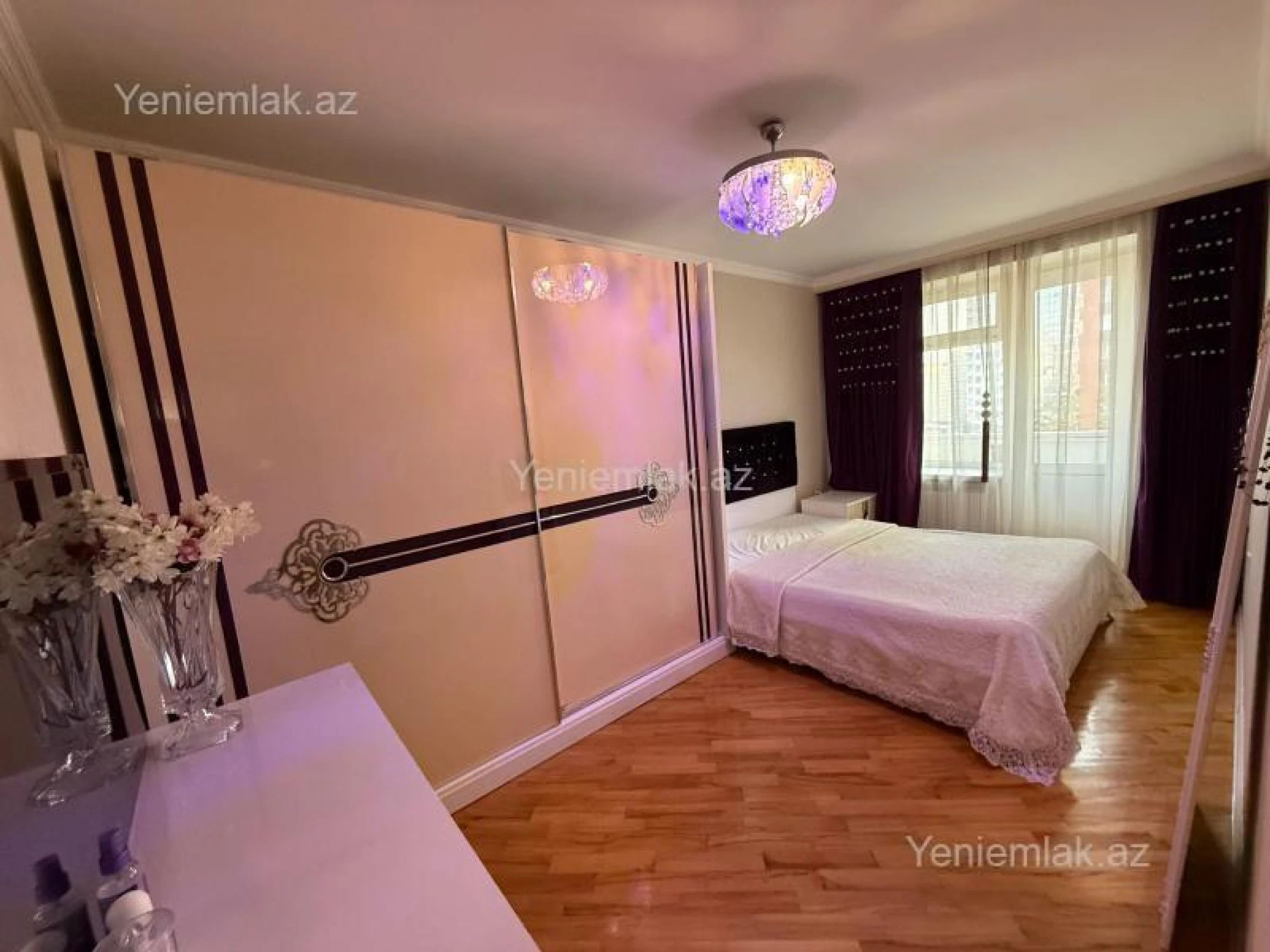 Satılır 3 otaqlı köhnə tikili 70 m²