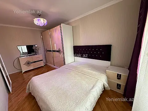 Satılır 3 otaqlı köhnə tikili 70 m²