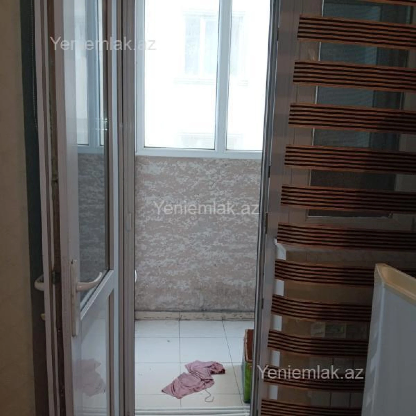 Satılır 3 otaqlı yeni tikili 76.5 m²