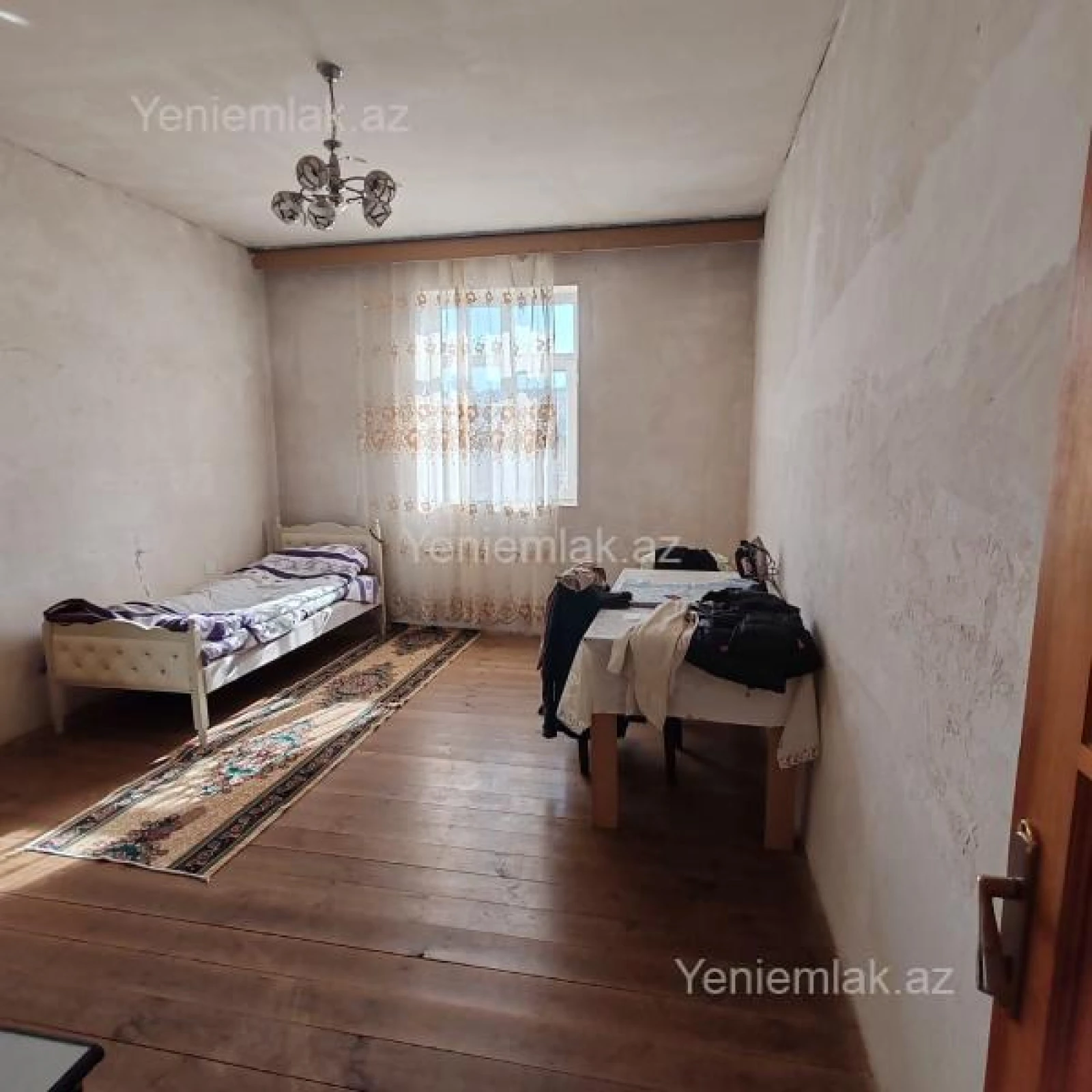 Satılır 4 otaqlı həyət evi 130 m²