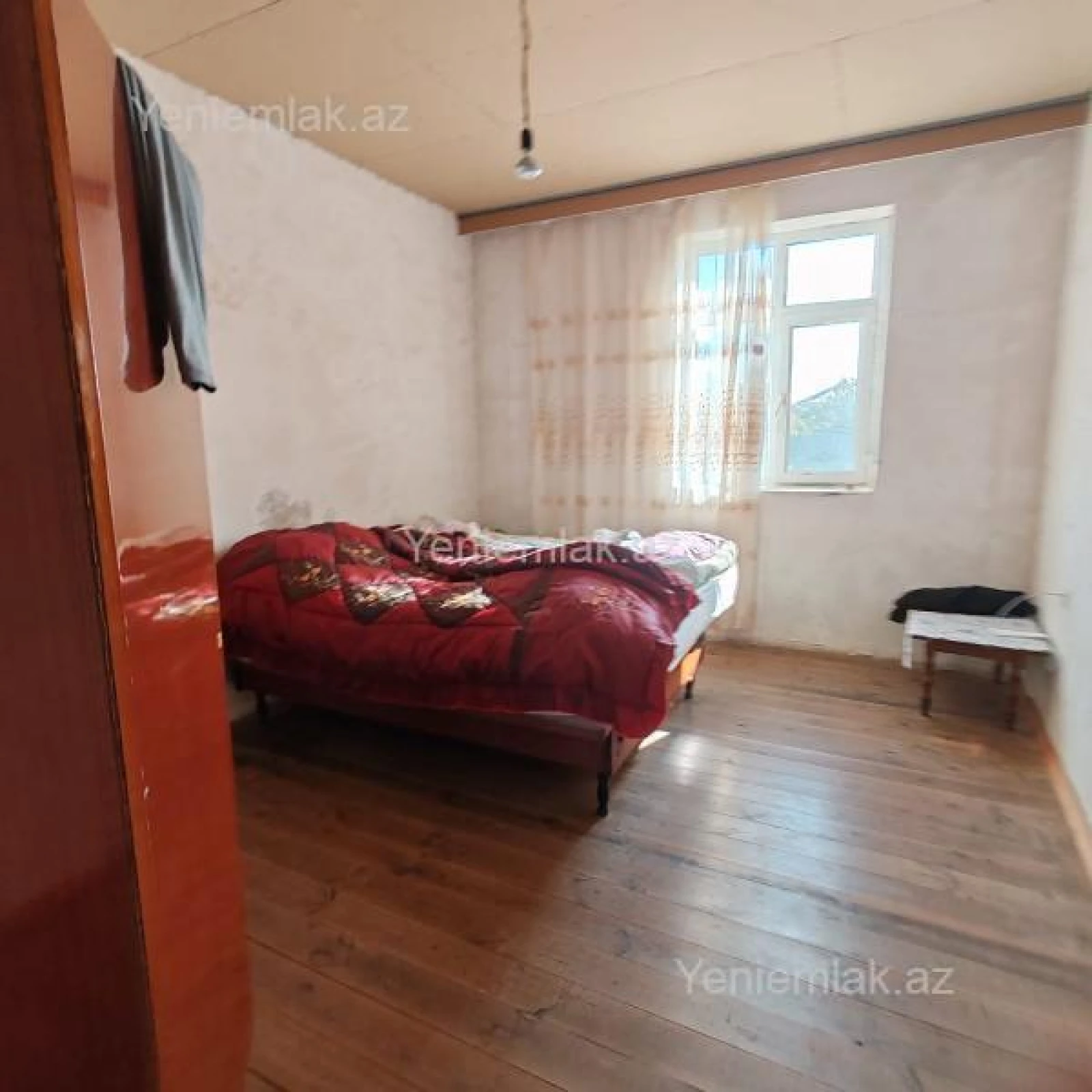 Satılır 4 otaqlı həyət evi 130 m²