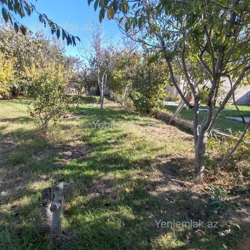 Satılır 4 otaqlı həyət evi 130 m²