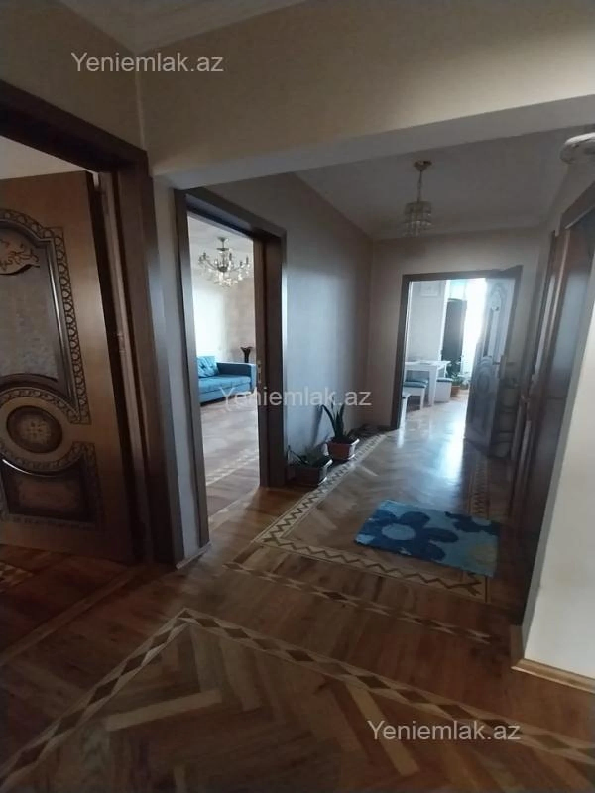 Satılır 4 otaqlı köhnə tikili 92 m²
