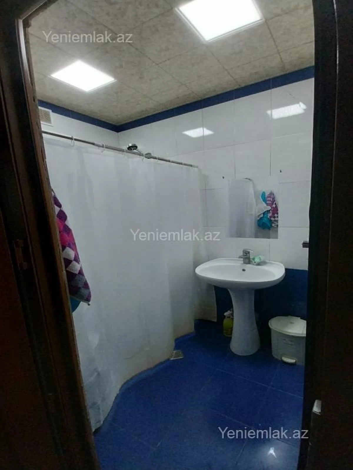 Satılır 4 otaqlı köhnə tikili 92 m²