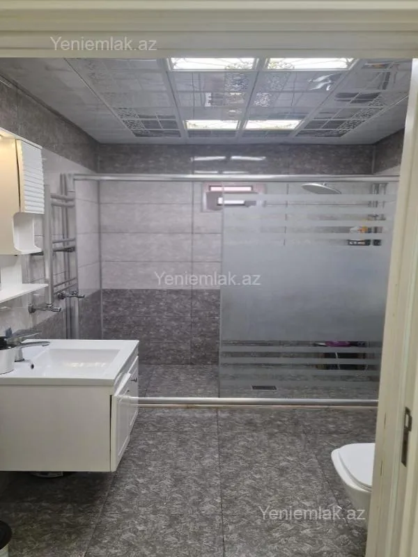 Satılır 3 otaqlı həyət evi 145 m²