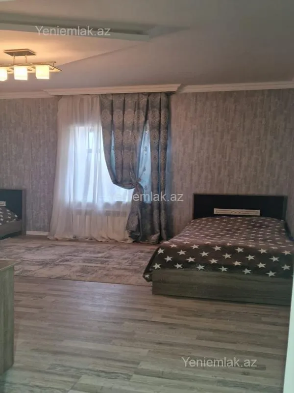 Satılır 3 otaqlı həyət evi 145 m²
