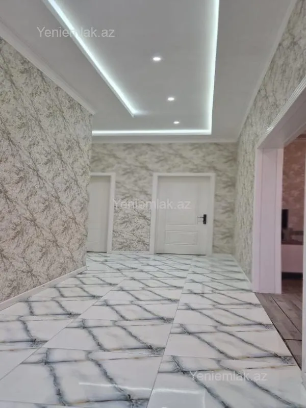 Satılır 3 otaqlı həyət evi 145 m²