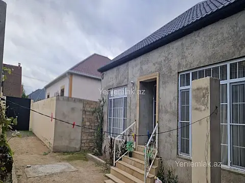 Satılır 3 otaqlı həyət evi 145 m²