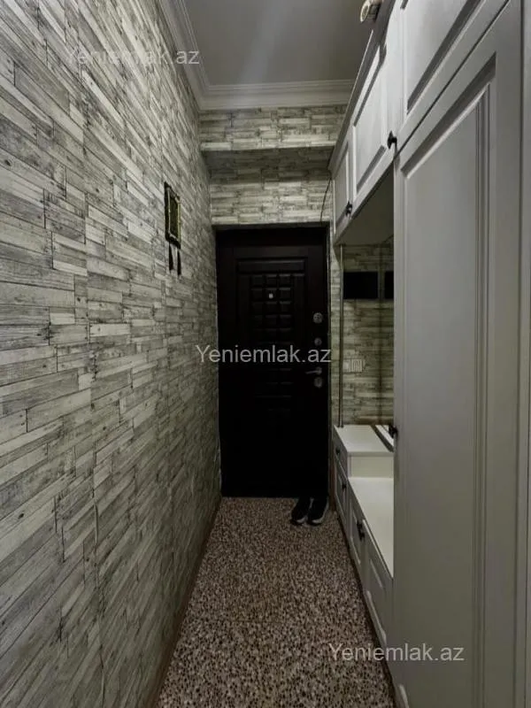 Satılır 3 otaqlı yeni tikili 75 m²