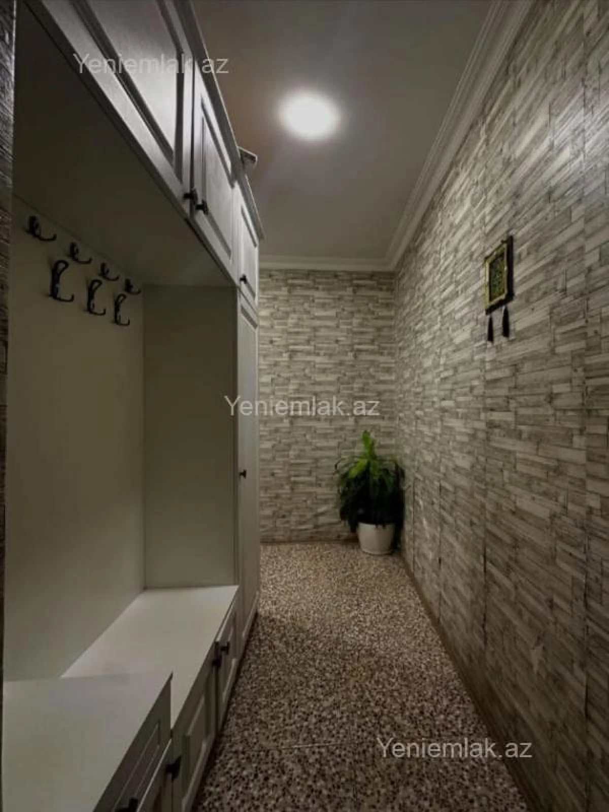 Satılır 3 otaqlı yeni tikili 75 m²