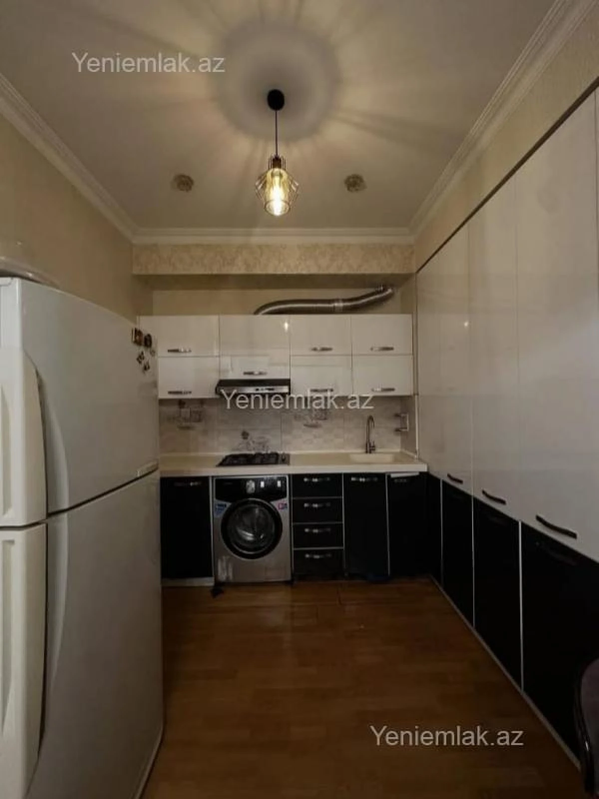 Satılır 3 otaqlı yeni tikili 75 m²