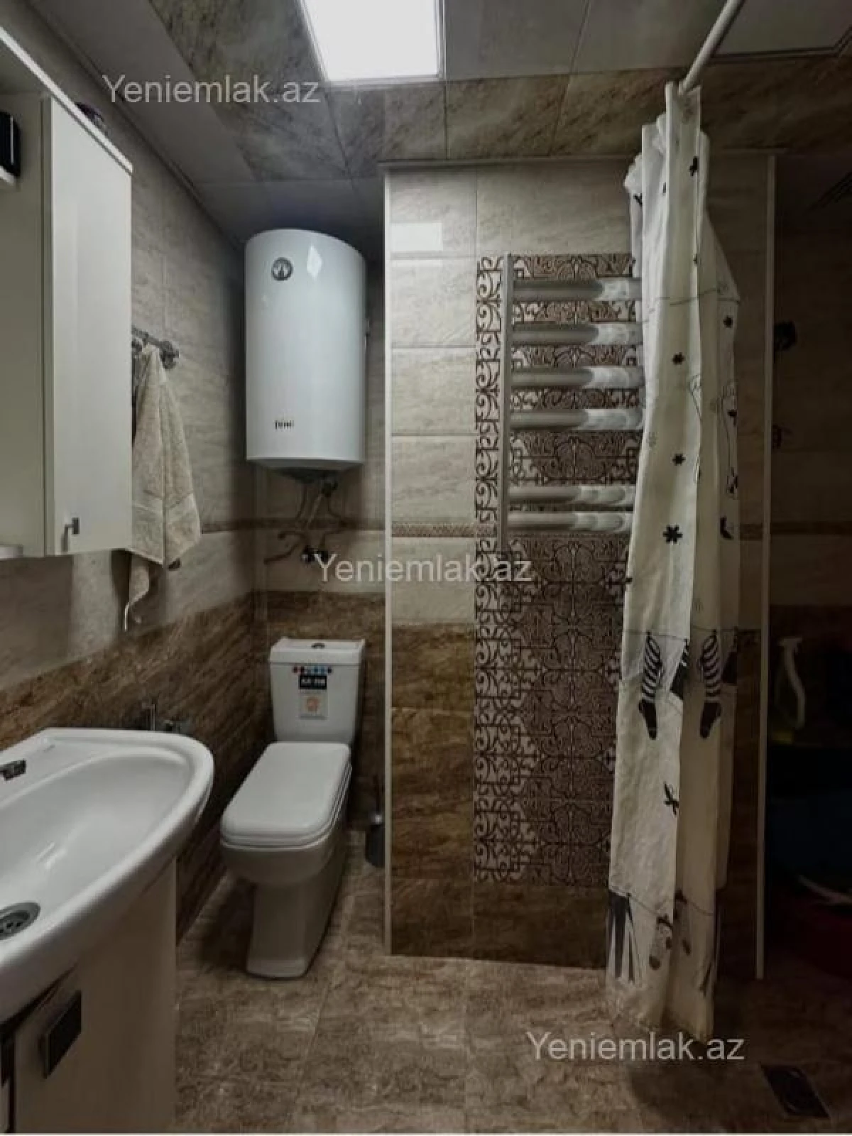 Satılır 3 otaqlı yeni tikili 75 m²