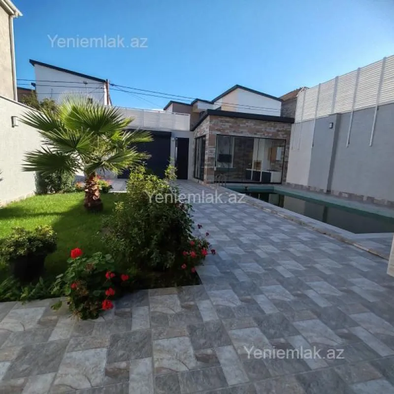 Satılır 5 otaqlı həyət evi 250 m²