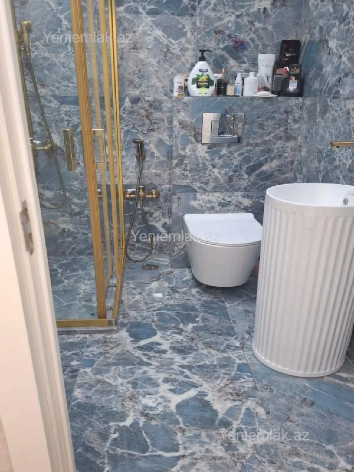 Satılır 2 otaqlı yeni tikili 61 m²