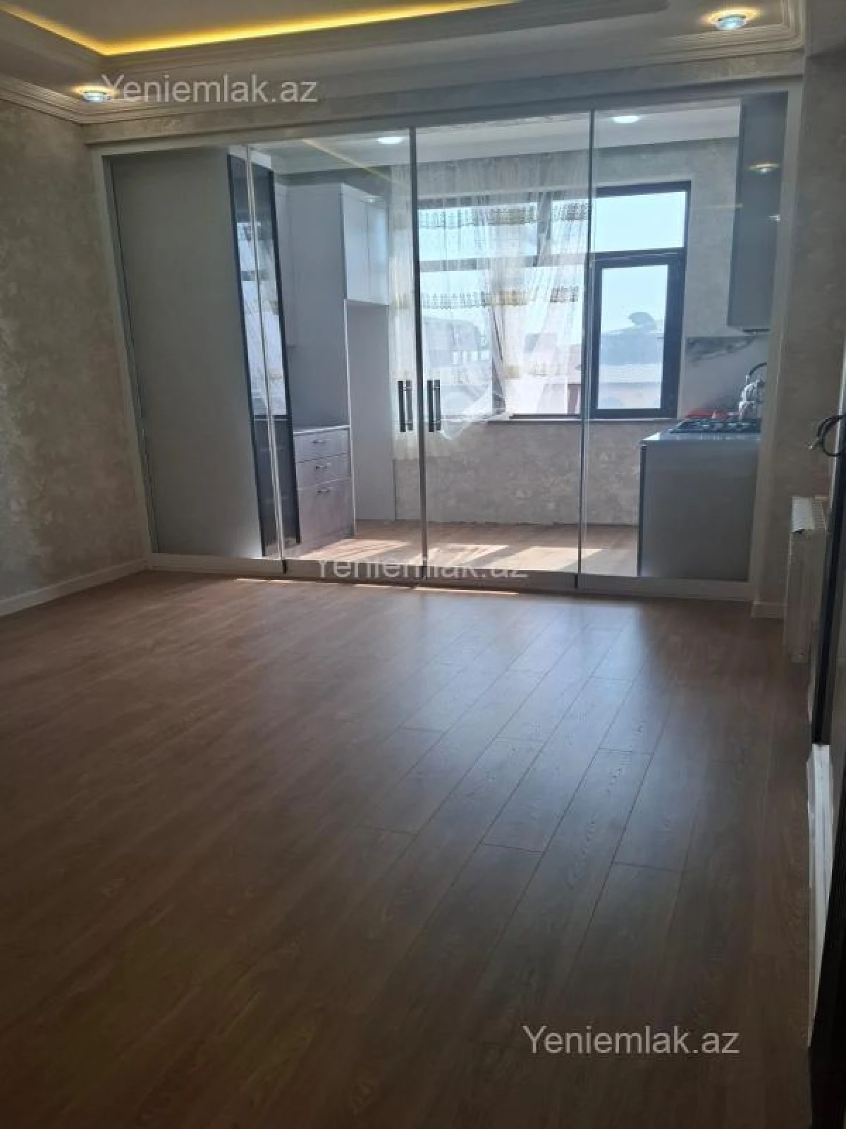 Satılır 2 otaqlı yeni tikili 61 m²