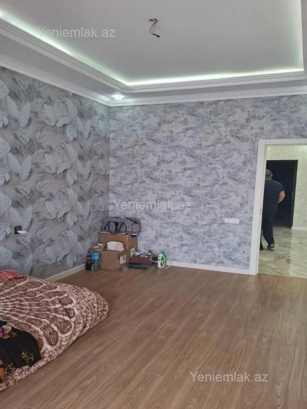 Satılır 2 otaqlı yeni tikili 61 m²