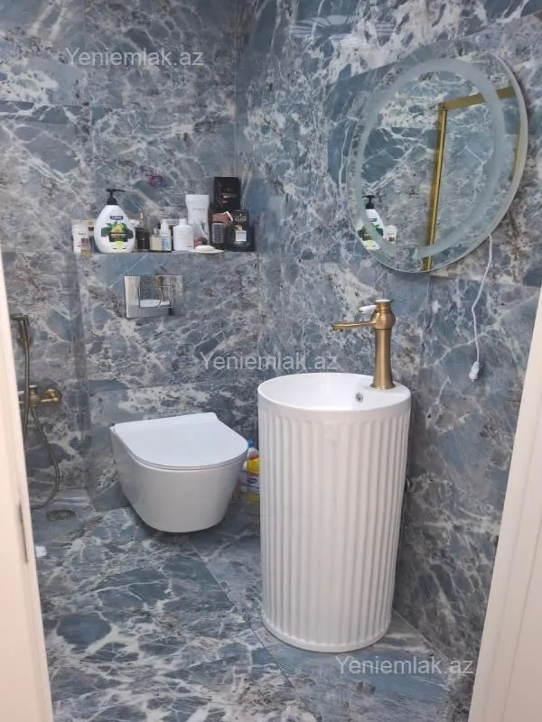 Satılır 2 otaqlı yeni tikili 61 m²