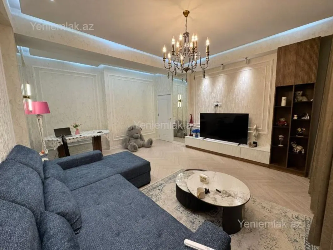 Satılır 3 otaqlı yeni tikili 105 m²