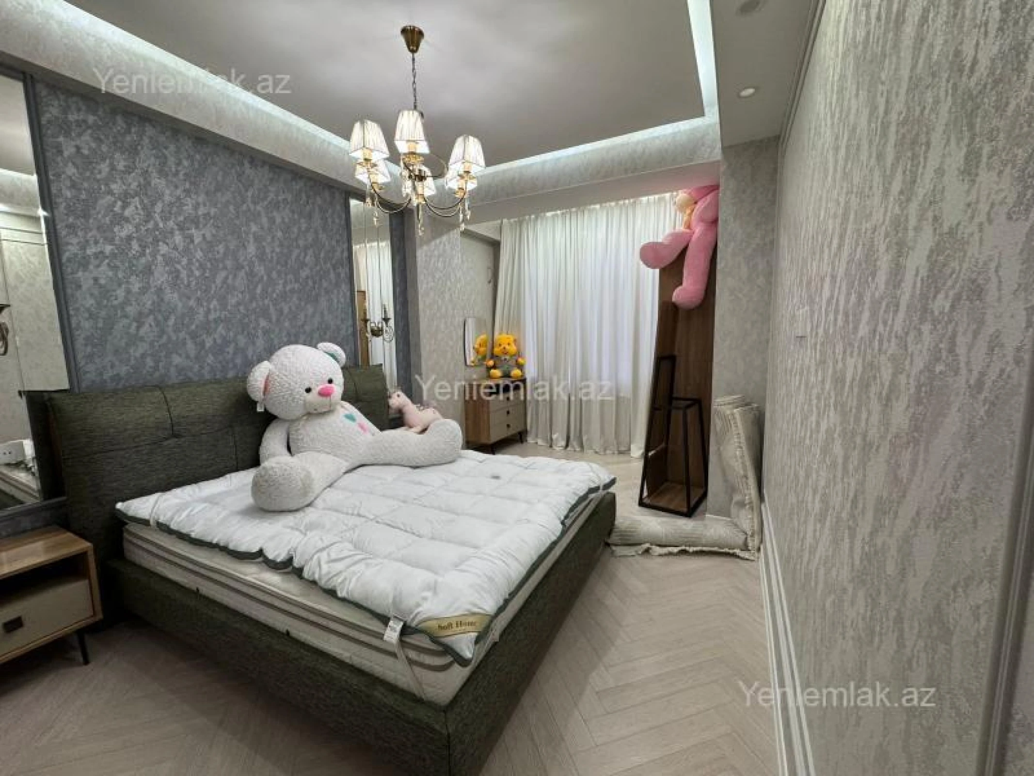 Satılır 3 otaqlı yeni tikili 105 m²