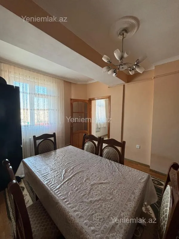Satılır 3 otaqlı yeni tikili 81.5 m²