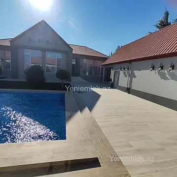 Satılır 5 otaqlı həyət evi 300 m²