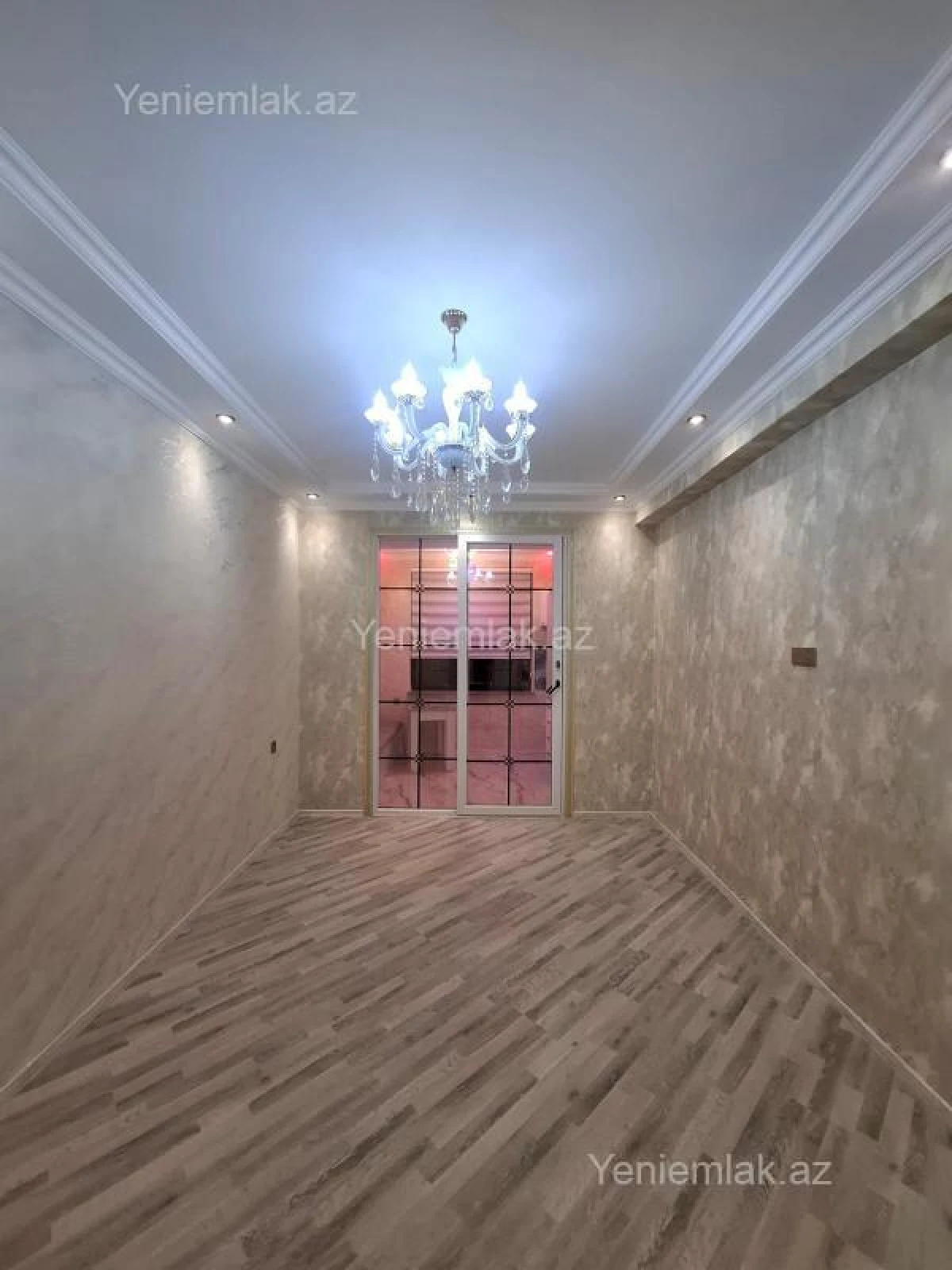 Satılır 2 otaqlı yeni tikili 61 m²
