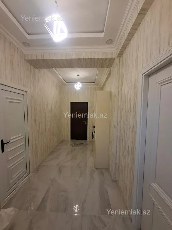 Satılır 2 otaqlı yeni tikili 61 m²