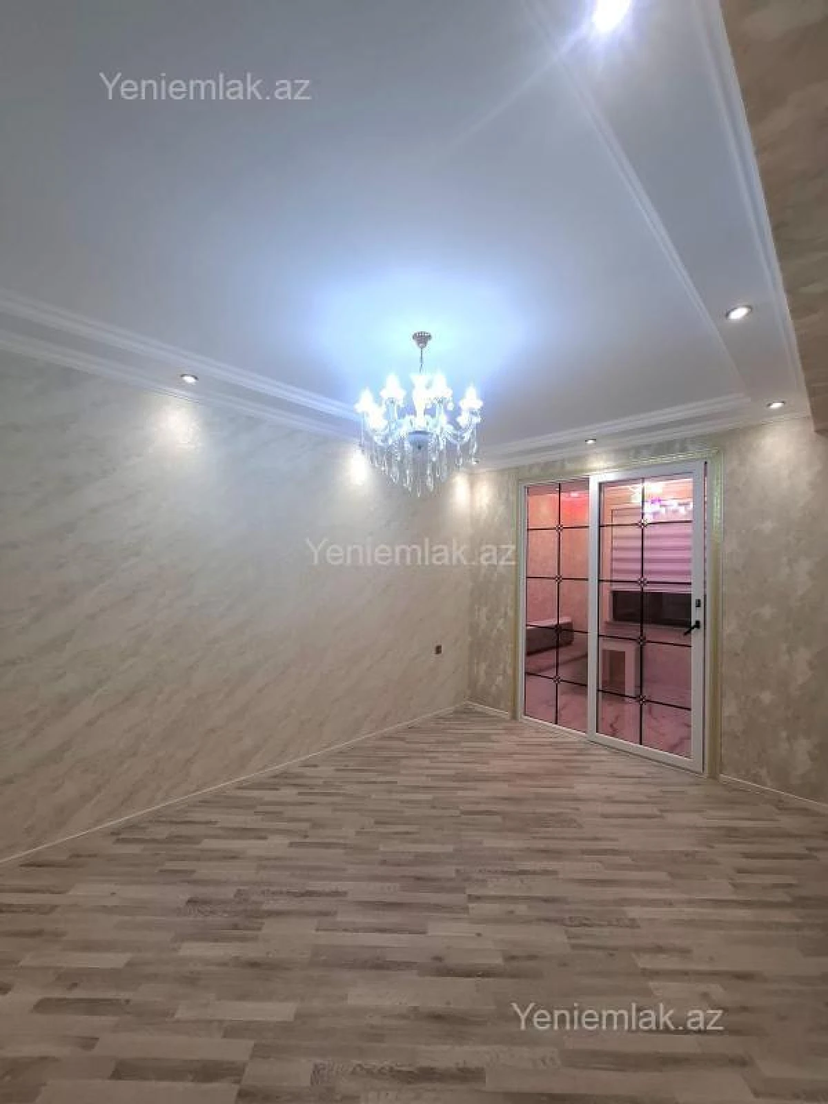 Satılır 2 otaqlı yeni tikili 61 m²