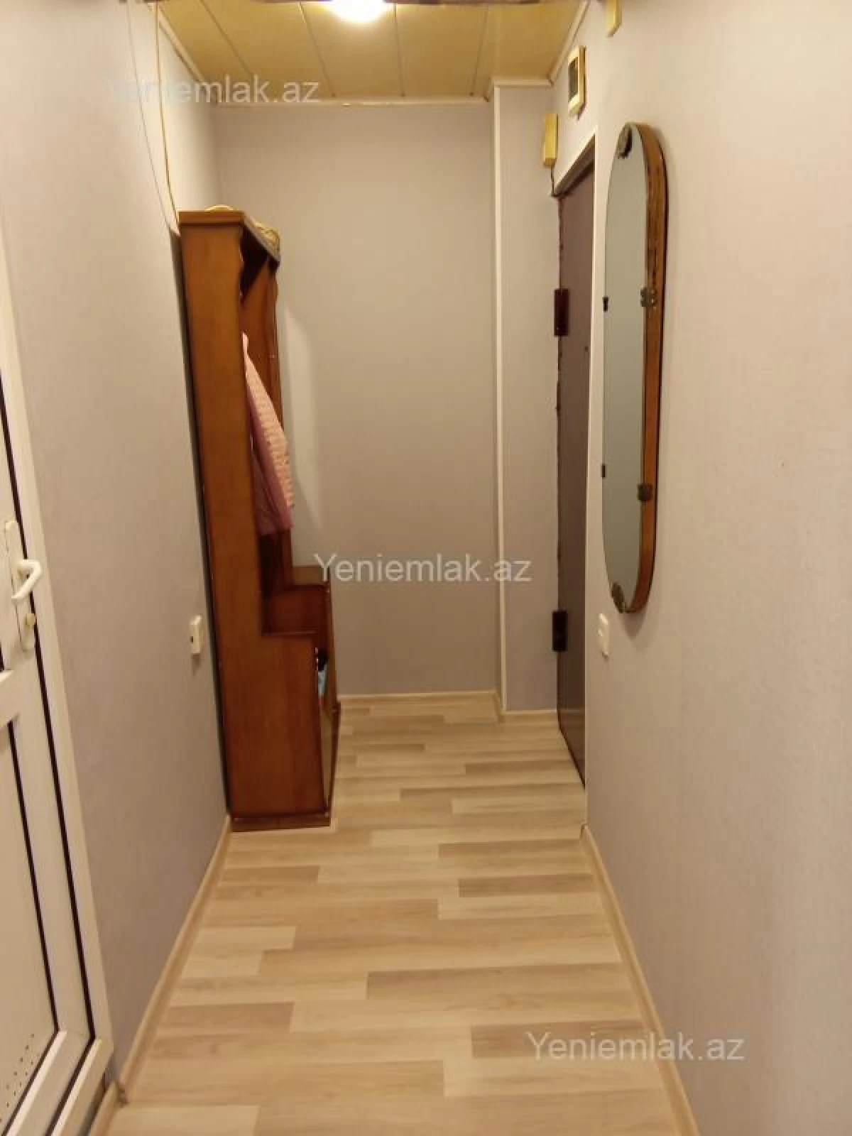 Satılır 2 otaqlı köhnə tikili 47 m²