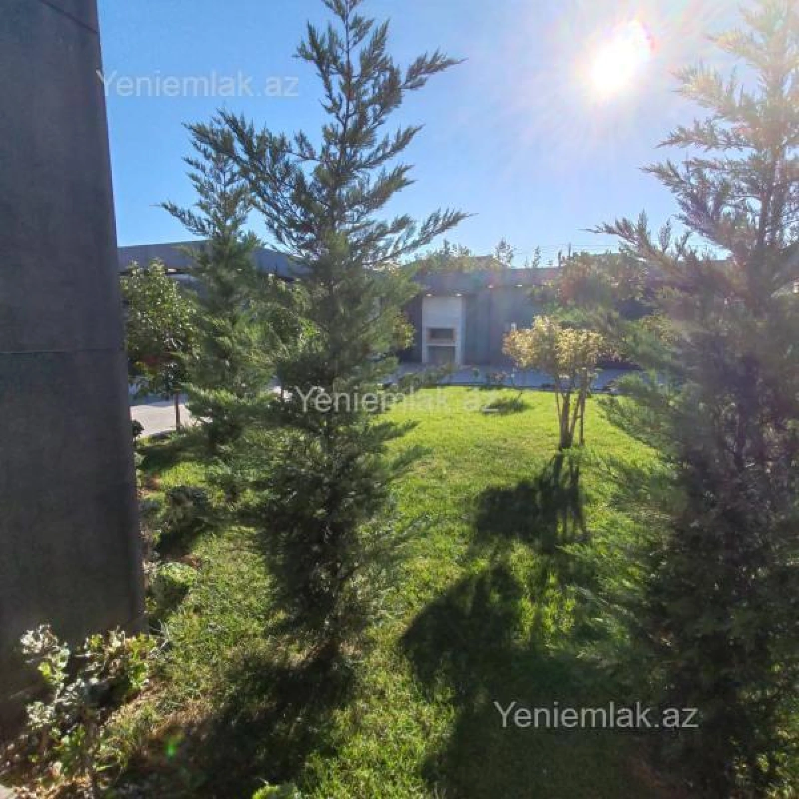 Satılır 4 otaqlı həyət evi 250 m²