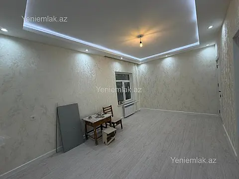 Satılır 2 otaqlı köhnə tikili 40 m²