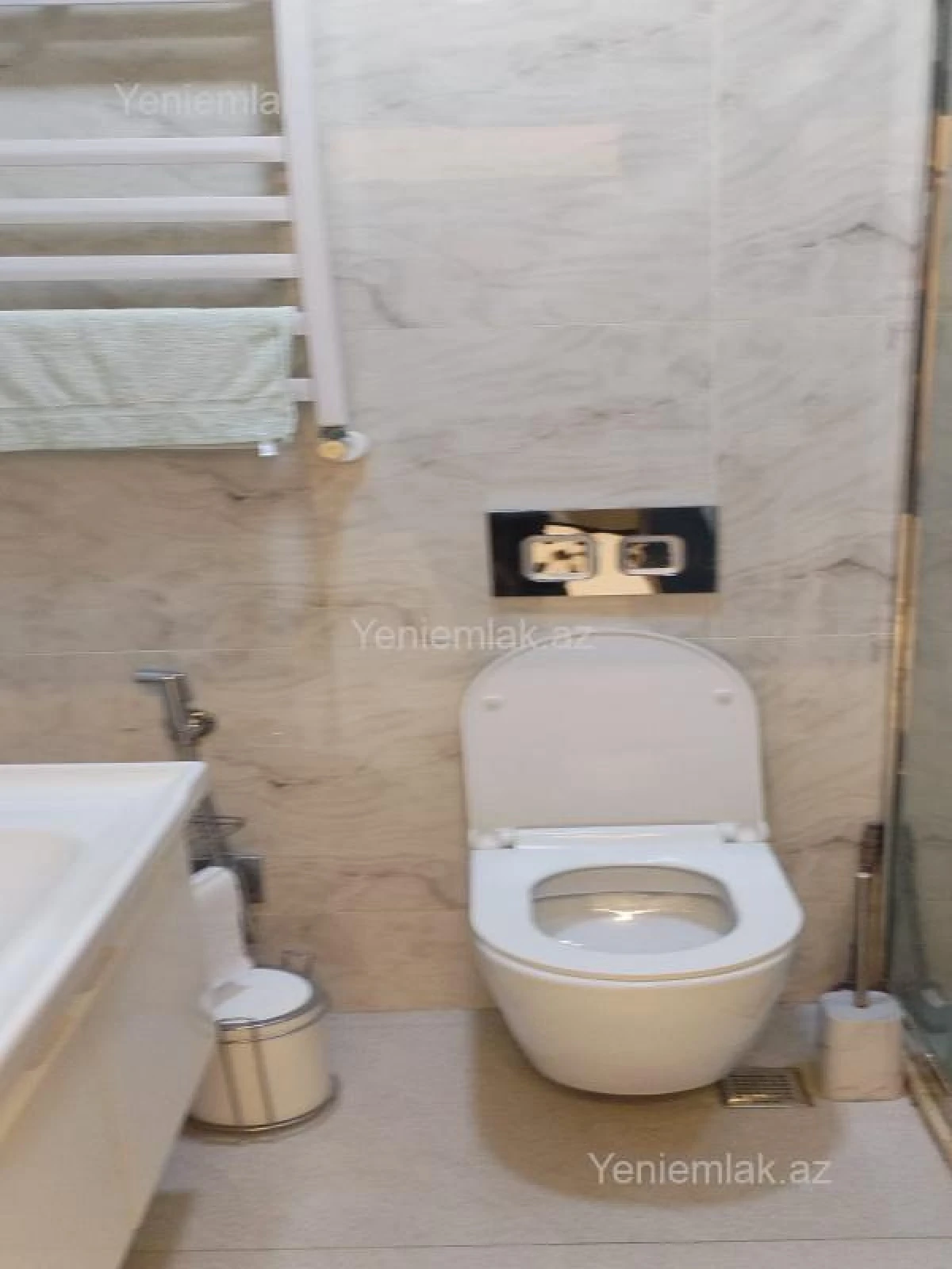 Satılır 3 otaqlı yeni tikili 100 m²