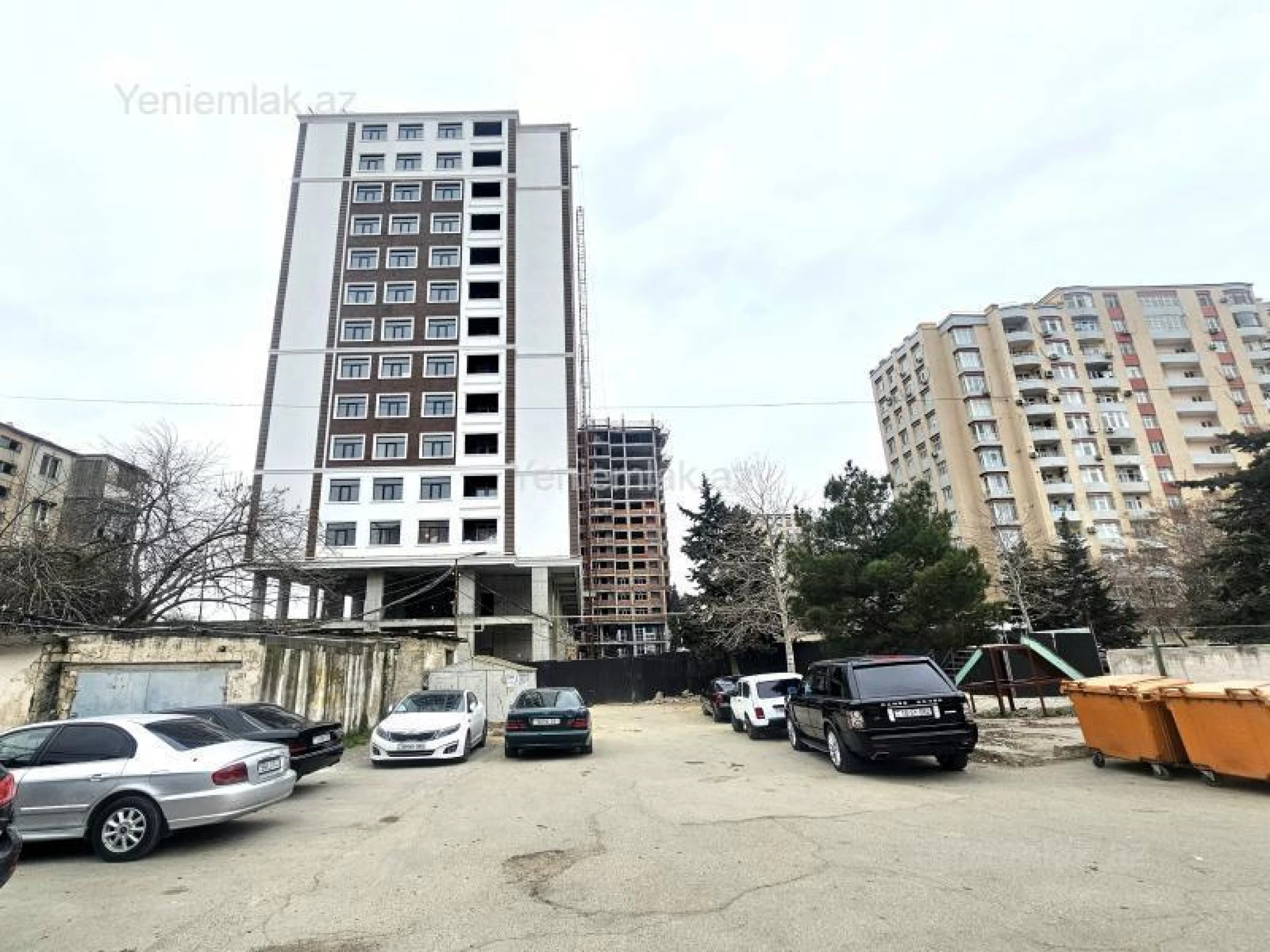 Satılır 2 otaqlı yeni tikili 81 m²