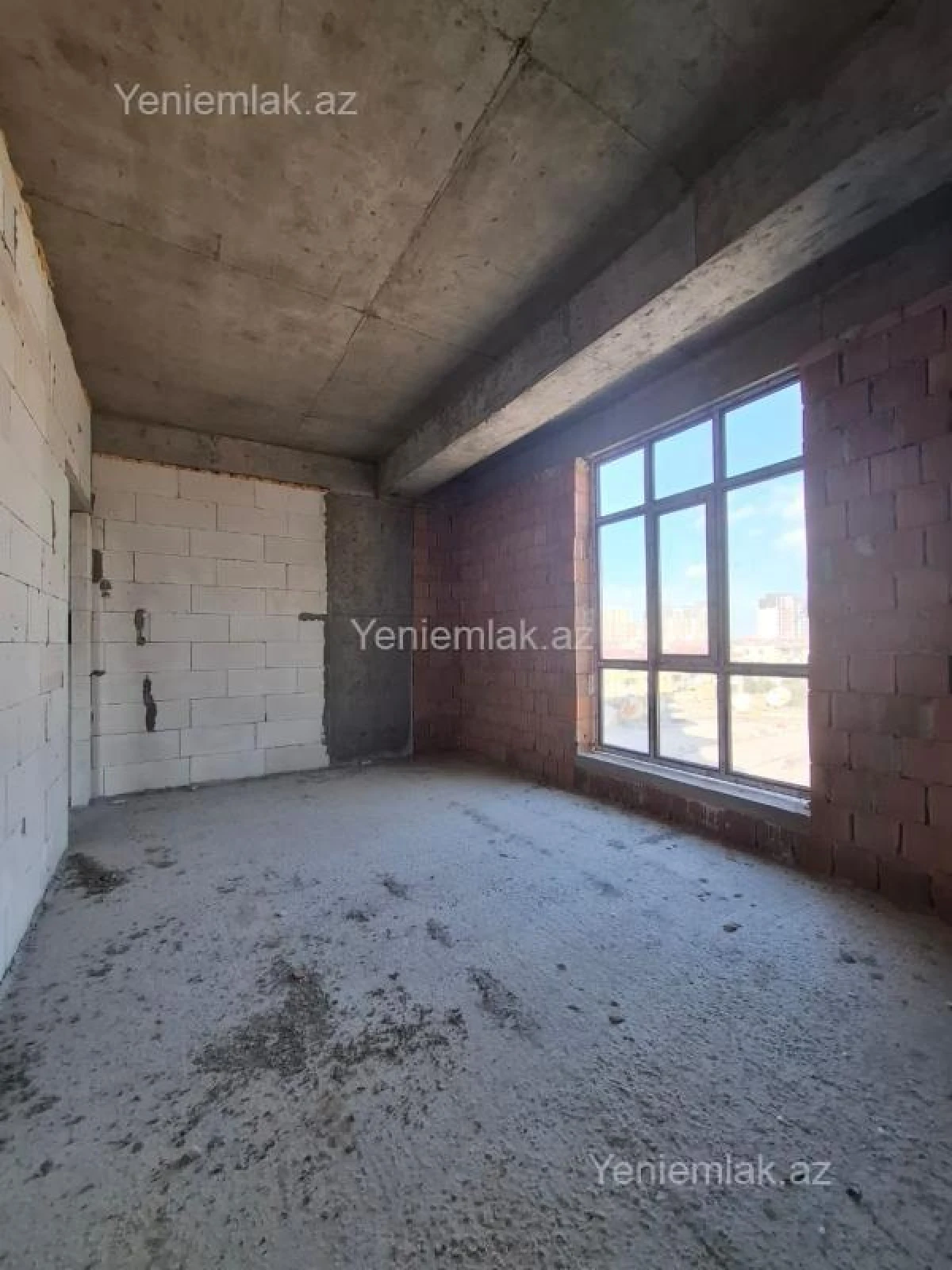 Satılır 2 otaqlı yeni tikili 81 m²