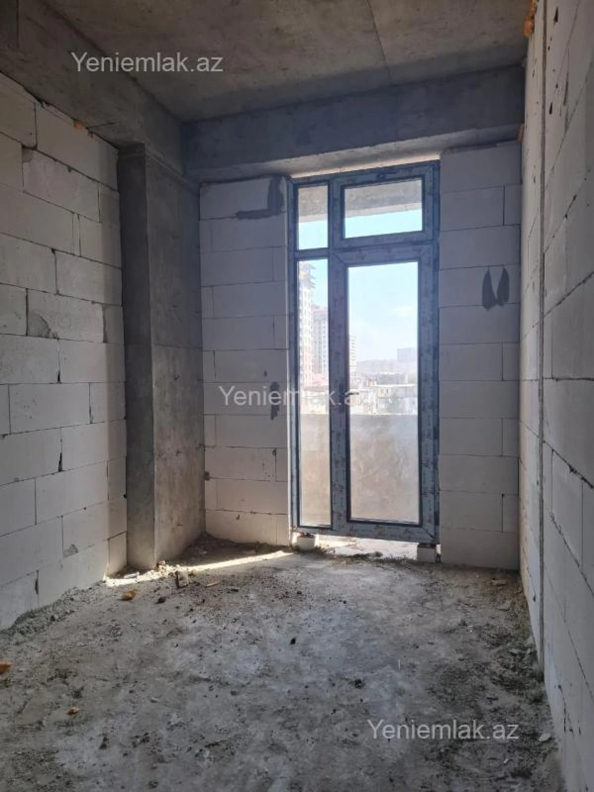 Satılır 2 otaqlı yeni tikili 81 m²