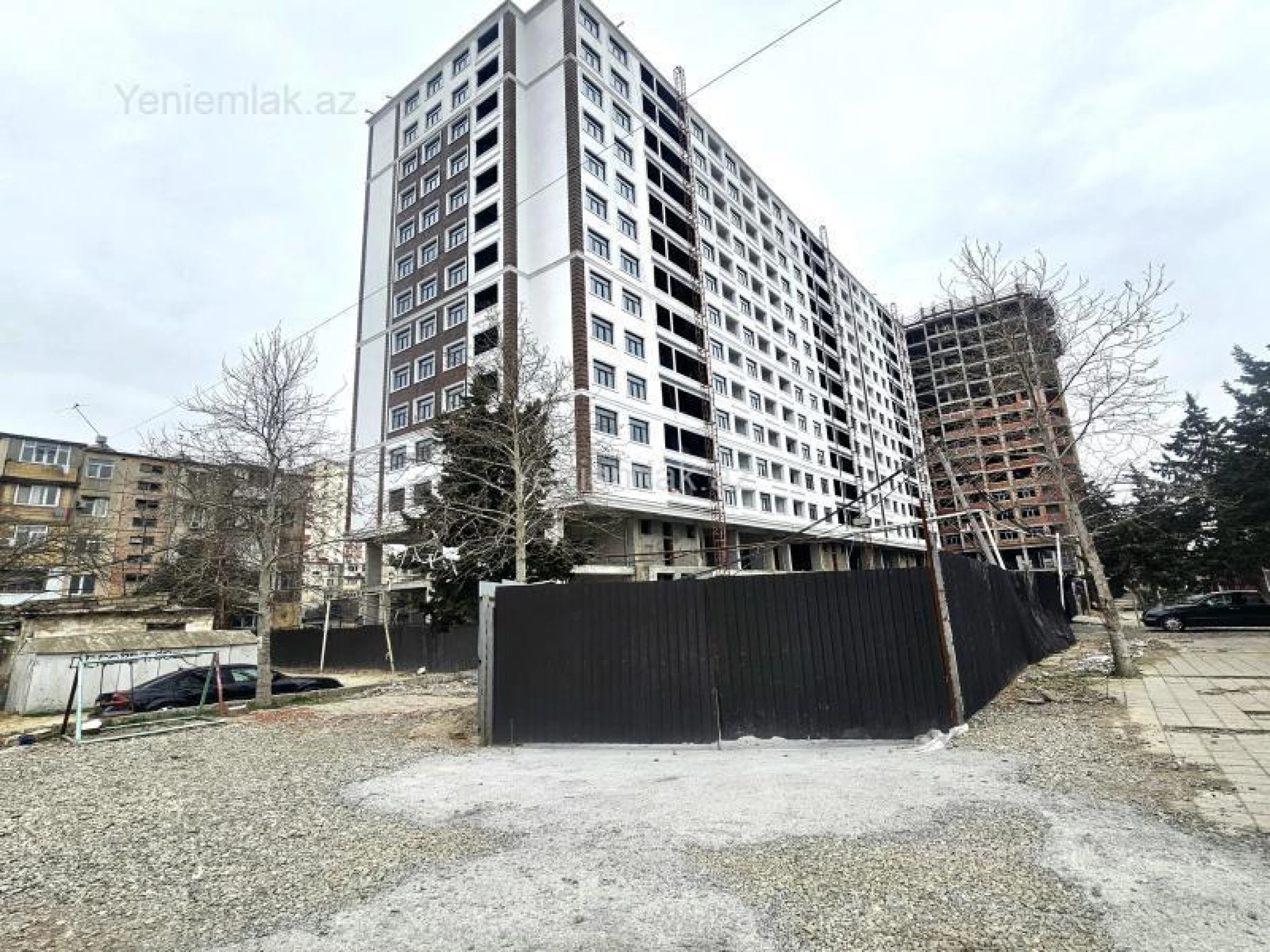 Satılır 2 otaqlı yeni tikili 81 m²