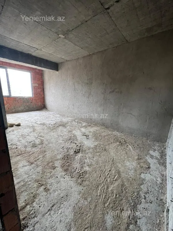 Satılır 2 otaqlı yeni tikili 76 m²