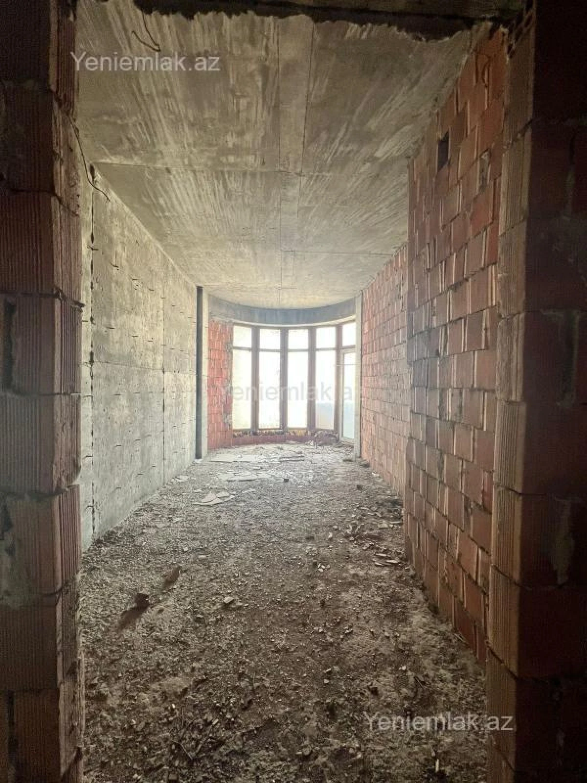 Satılır 3 otaqlı yeni tikili 156 m²