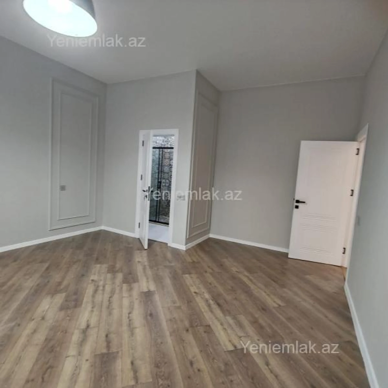 Satılır 5 otaqlı həyət evi 210 m²