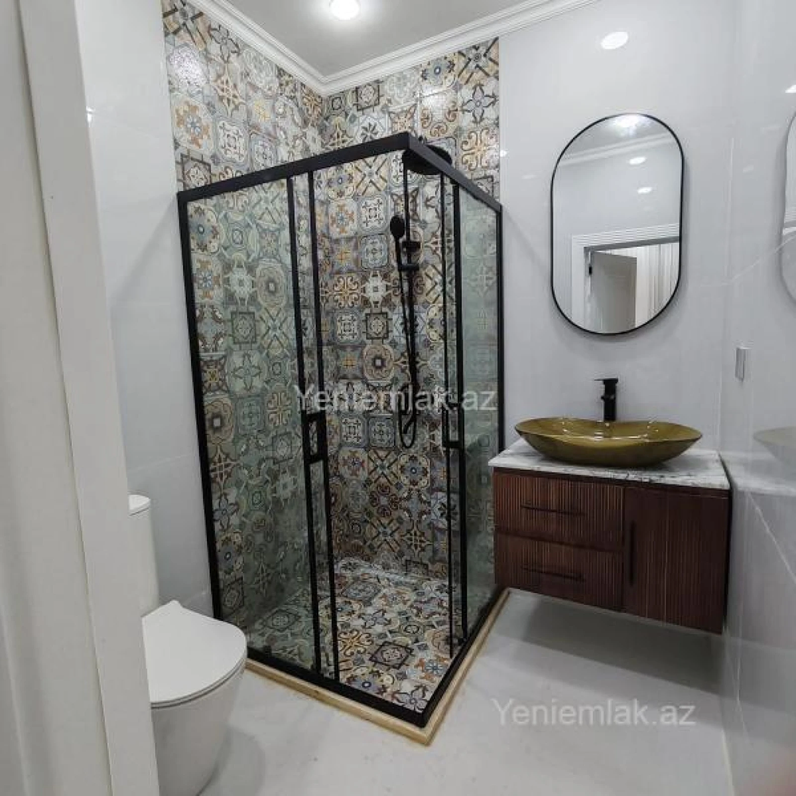 Satılır 5 otaqlı həyət evi 210 m²