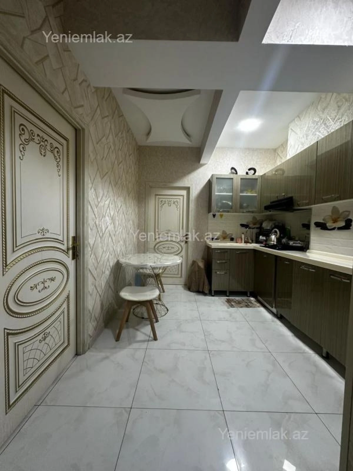 Satılır 3 otaqlı yeni tikili 72 m²