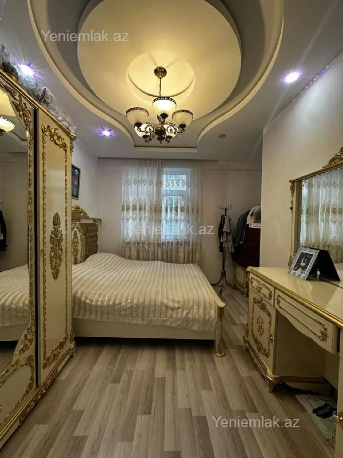 Satılır 3 otaqlı yeni tikili 72 m²