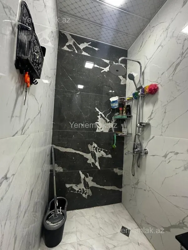 Satılır 3 otaqlı yeni tikili 72 m²