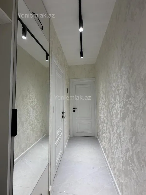 Satılır 2 otaqlı köhnə tikili 40 m²