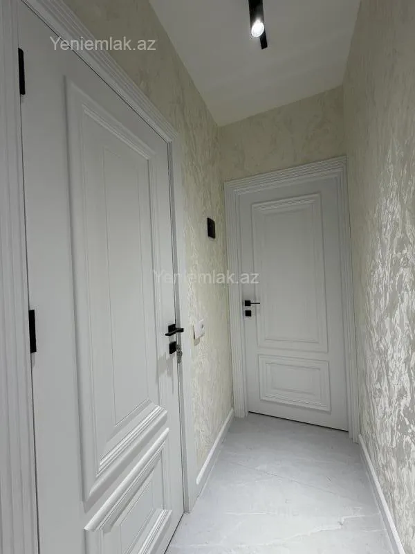 Satılır 2 otaqlı köhnə tikili 40 m²