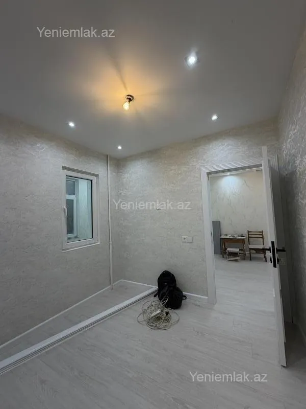 Satılır 2 otaqlı köhnə tikili 40 m²